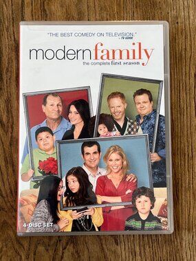 Modern Family 2009 DVD The Complete First Season Ed ONeill Julie Bowen Comedy